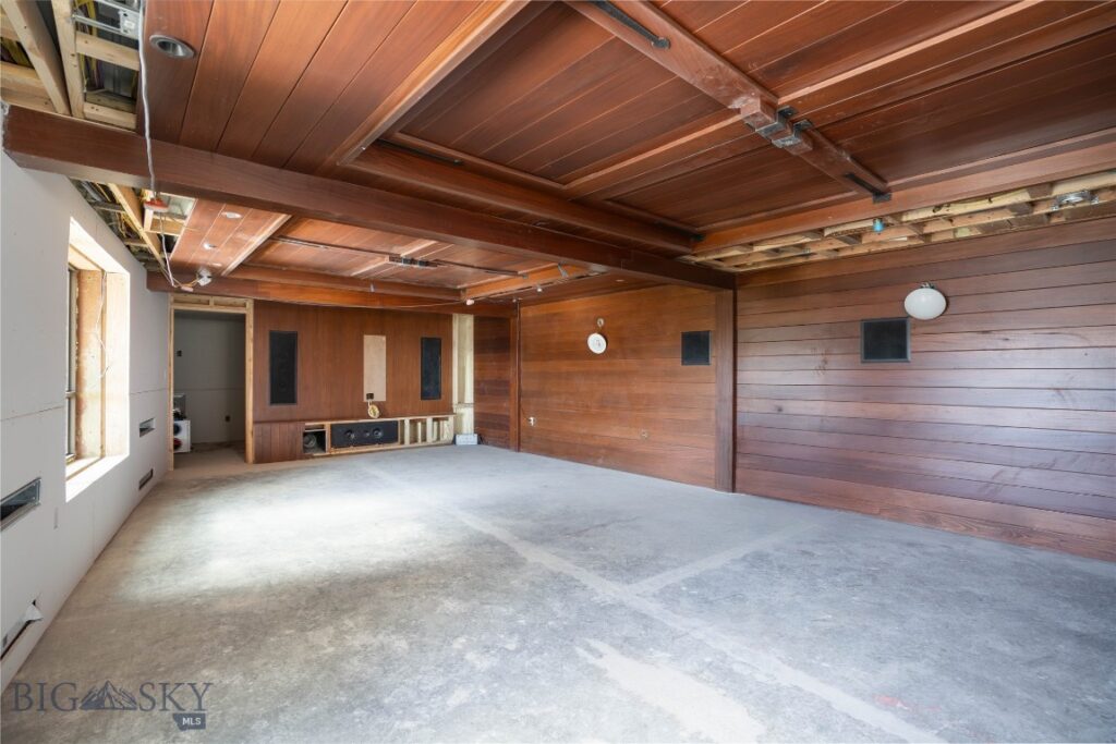 149 Beehive Basin Road, Big Sky MT 59716