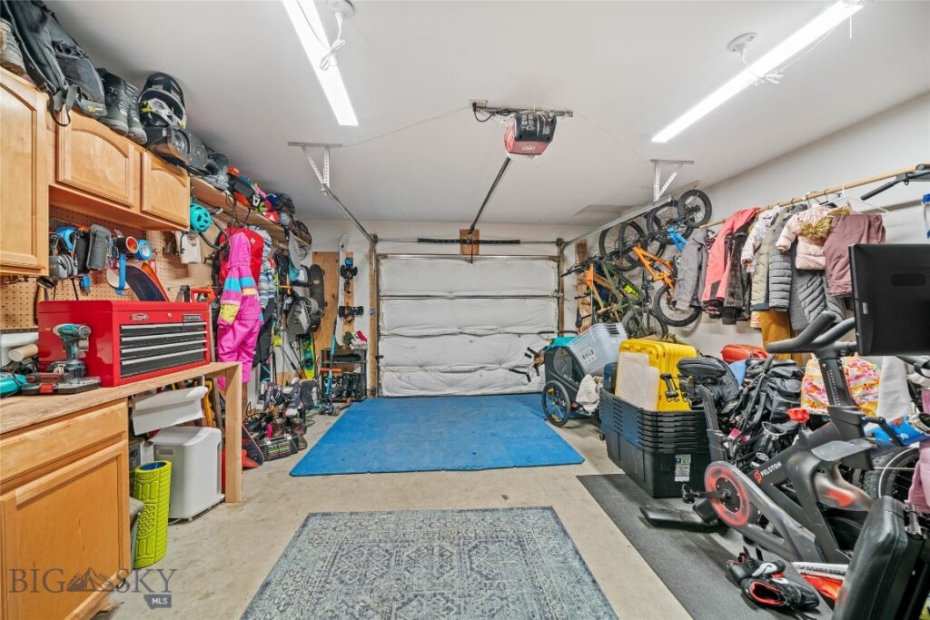 28 Aspen Leaf Drive, Big Sky MT 59716