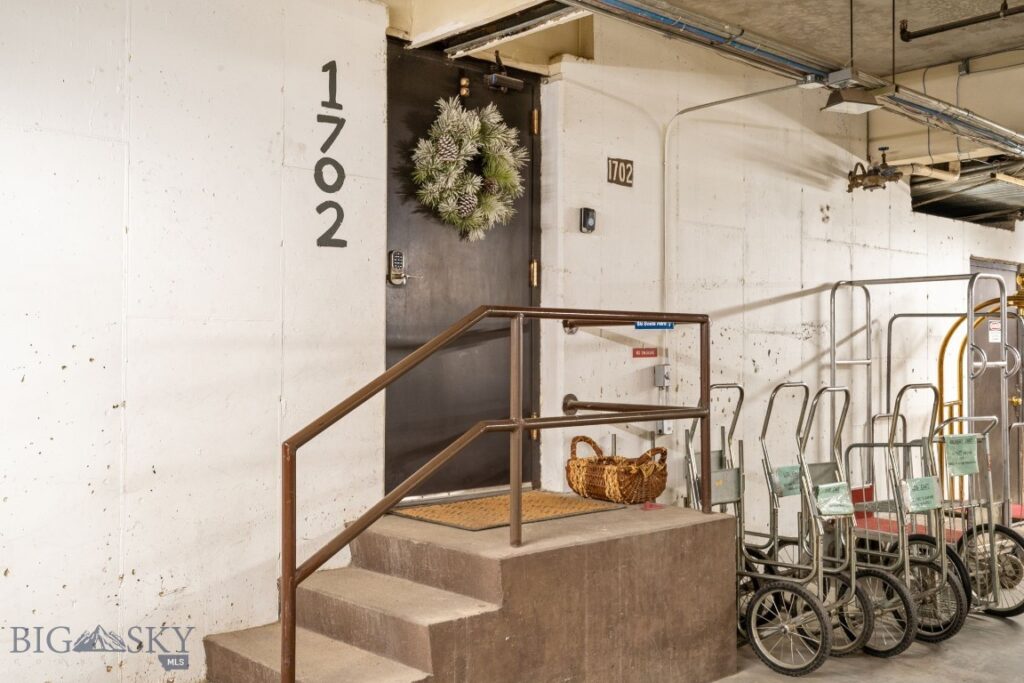 13 Heavy Runner Road, Big Sky MT 59716