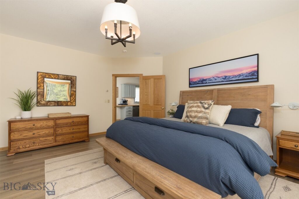 3560 Sprucewood, Big Sky MT 59716