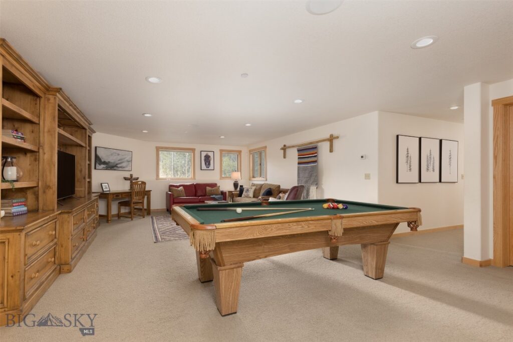 3560 Sprucewood, Big Sky MT 59716