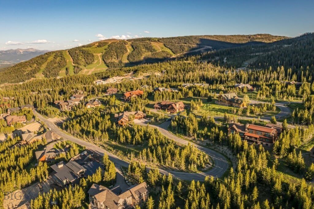 TBD Diamond Hitch Rd, Lot 20, Big Sky MT 59716