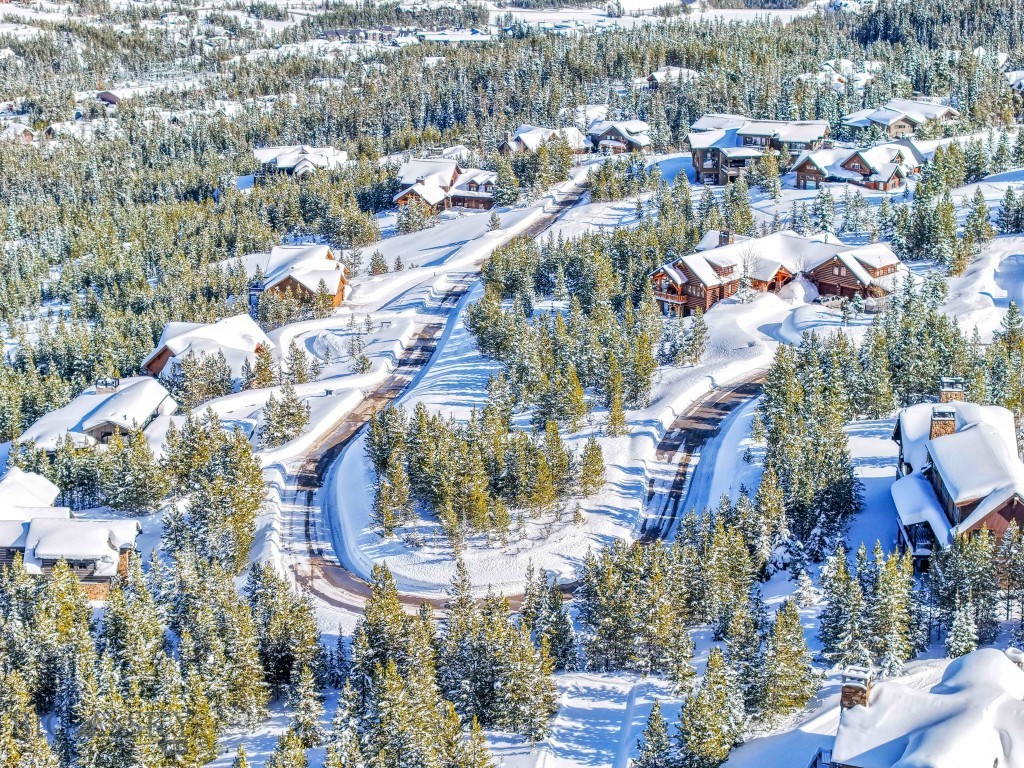 TBD Diamond Hitch Rd, Lot 20, Big Sky MT 59716