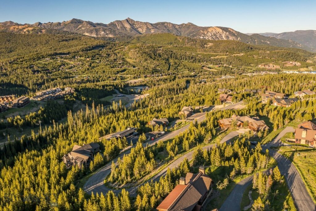 TBD Diamond Hitch Rd, Lot 20, Big Sky MT 59716